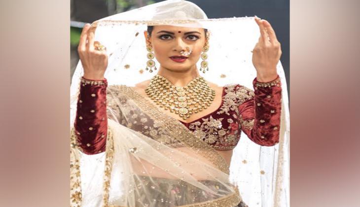 Vishal Jewels announces collaboration with Anju Modi