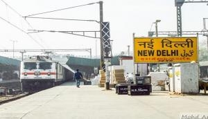 Last coach of Jammu Rajdhani Express derails at New Delhi Railway Station