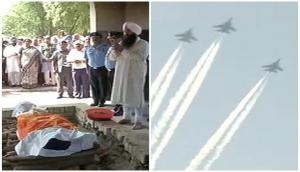 Marshal of IAF Arjan Singh accorded state funeral; fly-past, 17-gun salute also held