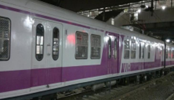 Railway cuts sleep hours in trains