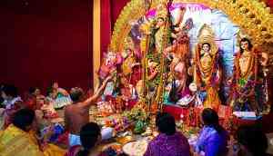 West Bengal: Trinamool Congress & BJP to lock horns this Durga Puja