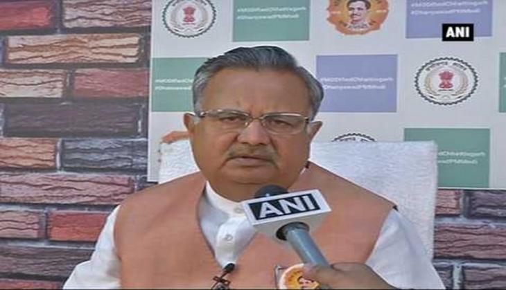 Chhattisgarh CM Raman Singh honours citizens who helped in making Raipur clean
