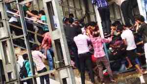22 dead, 30 injured in stampede at Elphinstone-Parel Railway Station. Toll may rise