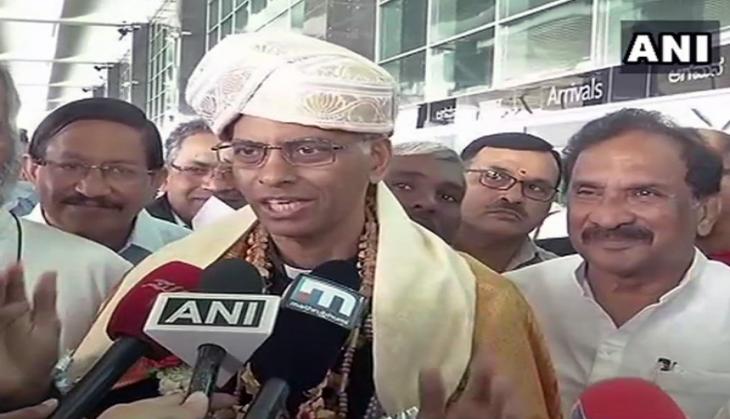 Father Tom Uzhunnalil arrives in Bengaluru, who was rescued form ISIS captivity