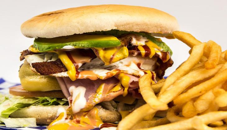 Eating habits can help us avoid high cholesterol issues