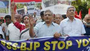 BJP-CPI(M) war intensifies as parties take Kerala war to Delhi 