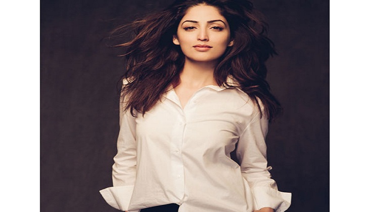 After Farhan Akhtar, Yami Gautam writes an open letter on Hrithik-Kangana controversy