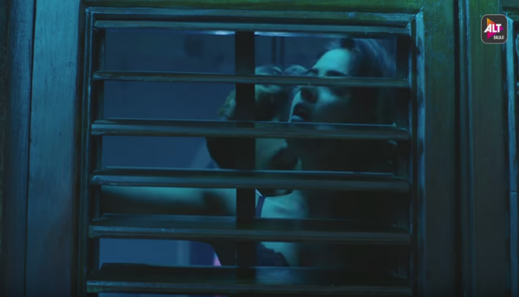 Watch Video:  Karishma Sharma’s bedroom scene from Ragini MMS Returns will make your heart skip a beat