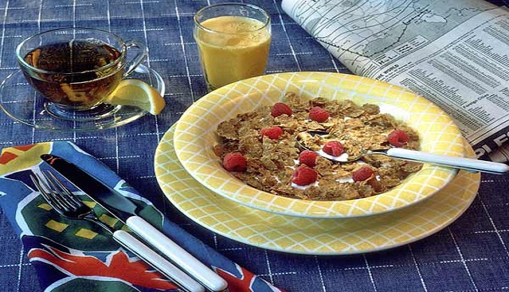Skipping breakfast may help to shed those extra kilos