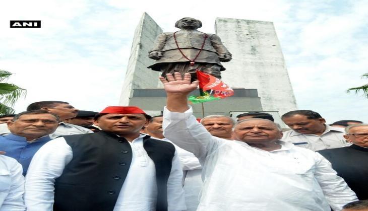 mulayam-akhilesh