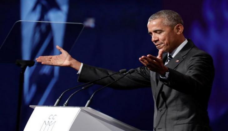 On campaign trail, Obama trashes Republican candidate for Virginia Governor