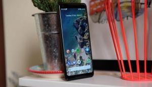 As India launch approaches, Google investigating Pixel 2 XL screen burn-in reports