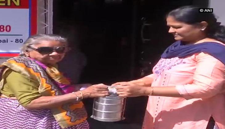 Mumbai couple provides free meals to abandoned senior citizens in son's memory