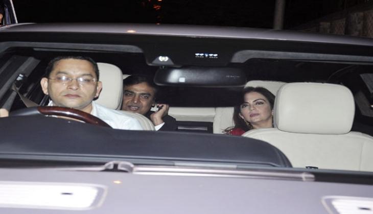 OMG! You will be shocked to know how much Mukesh Ambani's driver earns in a month