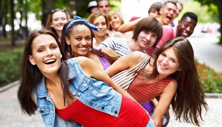 Online health programs promote safe-sex skills in teen girls