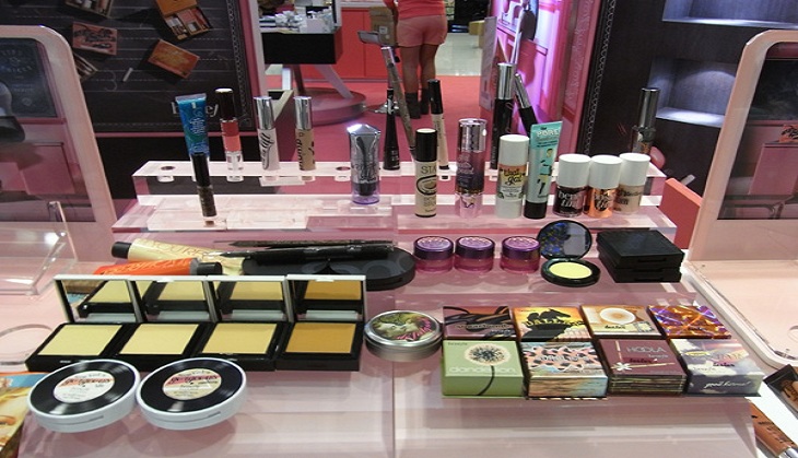 Here're some toxic ingredients one should avoid in their beauty products