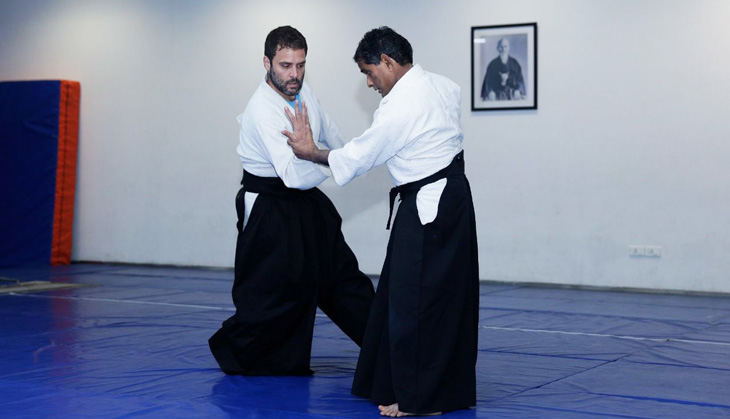 No kiddin'. That's Rahul Gandhi doing Aikido