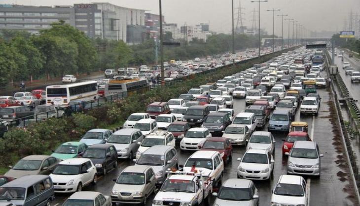 Delhi weather: At least two died after heavy rain, thunderstorms lashes Delhi-NCR; traffic slow down across city