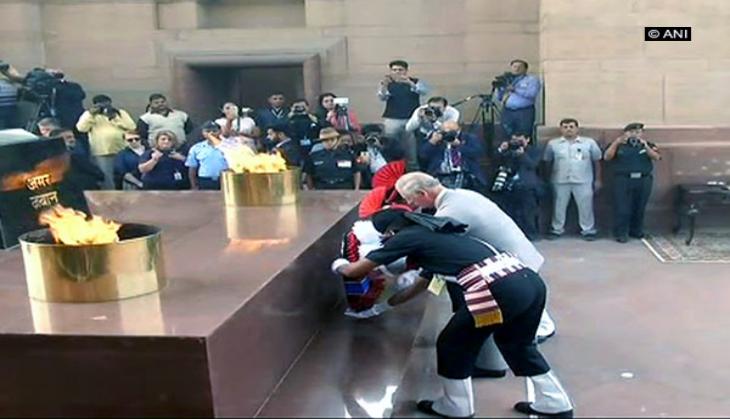 Prince Charles, Duchess pay tributes at Amar Jawan Jyoti