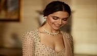 Famous novelist pens down an emotional letter to Deepika Padukone about Padmaavat controversy