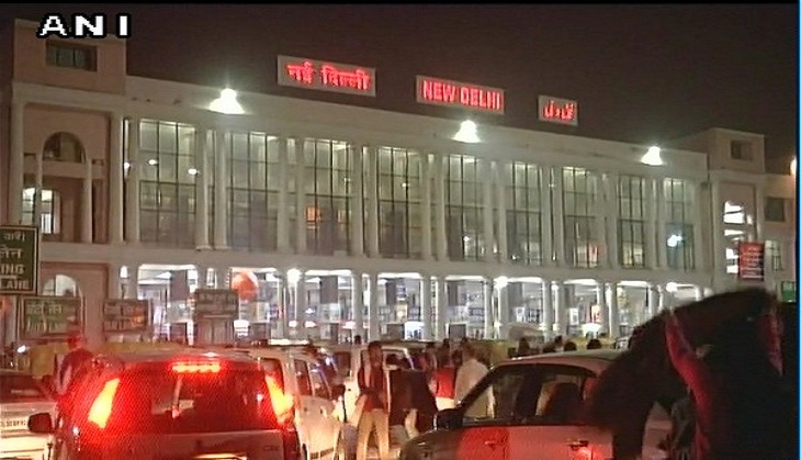 Delhi smog: Trains delayed, cancelled due to low visibility