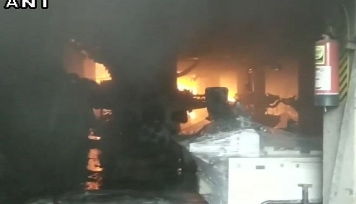 Punjab: Fire breaks out in plastic manufacturing factory