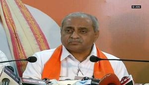 Gujarat Deputy CM says,'Congress gave 'lollipop' to Hardik Patel'