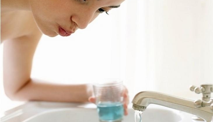 Cleaning mouth