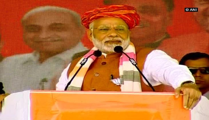 PM Narendra Modi corners Rahul Gandhi over 'Hugplomacy' tweet