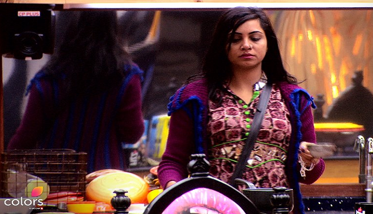 Bigg Boss 11: Arshi Khan to get touchy with Hiten Tejwani and Vikas Gupta in the house; see video