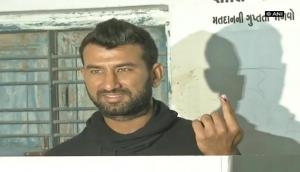 Cheteshwar Pujara casts his vote, asks youngsters to exercise their franchise