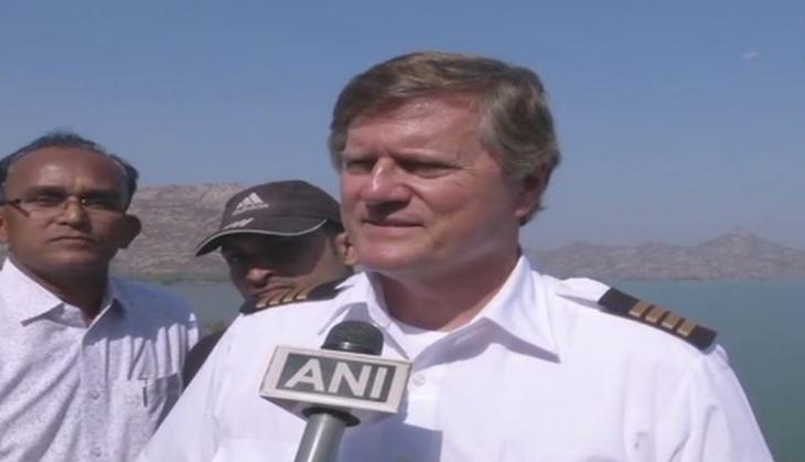 Seaplane pilot defines PM Modi as a good passenger