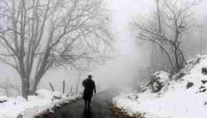In Photos: Season’s first snowfall brings much needed winter cheer to Kashmir