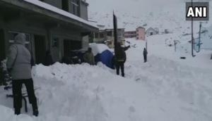 Continuous snowfall dips temperatures in Northern areas