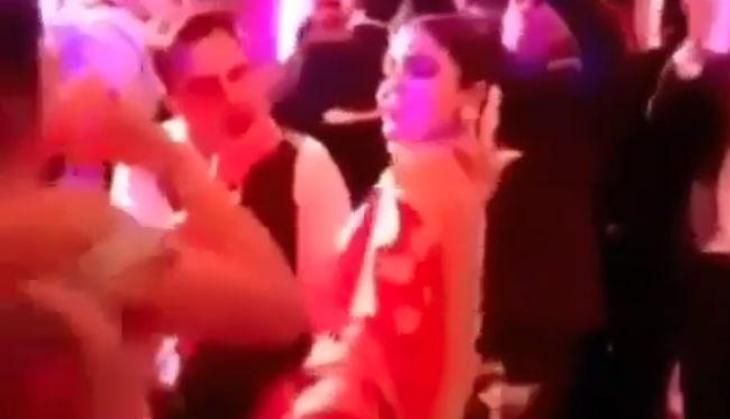 anushka sharma dance