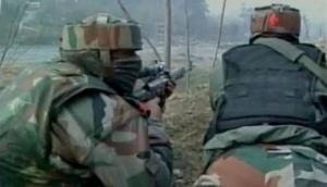 Indian Army crosses over LoC, kills three Pak soldiers