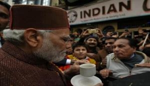 When Prime Minister Narendra Modi suddenly stopped for cup of coffee