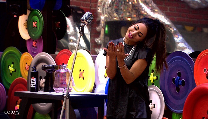 Bigg Boss 11 December 26 Highlights: Contestants work hard to impress their 'gharwallas'; 5 Catch points of last night's episode