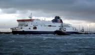 New York City ferry hits sandbar with 27 onboard
