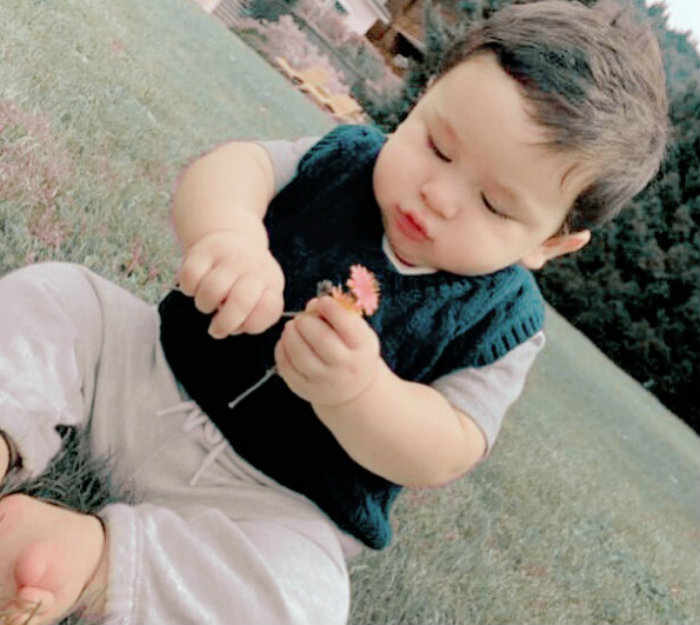 Taimur's playdate with Karan Johar's twins is too cute to miss