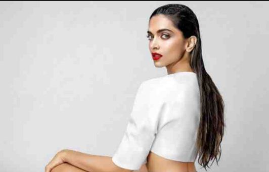 Padmaavat actress Deepika Padukone reveals the name of her favourite cricketer