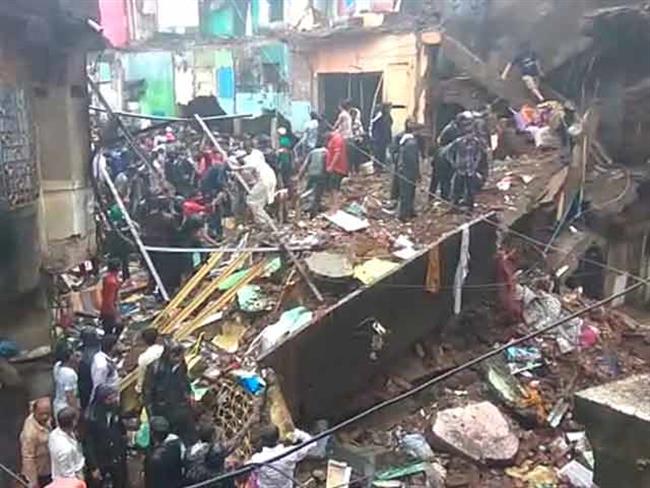 Fire breaks out in chawl in Thane