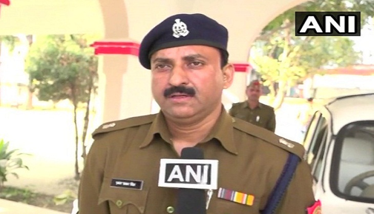 UP cops suspended for not helping dying teens