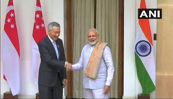  India-ASEAN commemorative summit: Modi meets Singapore PM Lee Hsien Loong