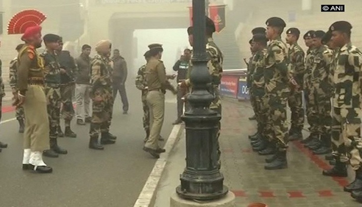 Soldiers celebrate R-Day at Attari-Wagah border
