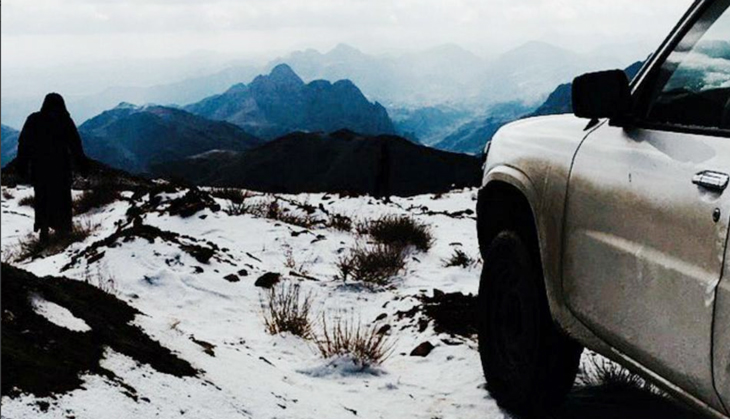 Desert snow: See why Saudis are pleasantly surprised