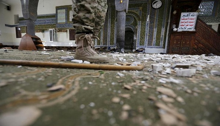 Yemen suicide attack: 11 dead in Yemen suicide attack and several injured