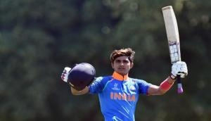 ICC U-19 World Cup, Ind vs Aus: Shubman Gill reveals his secret behind red handkerchief superstition