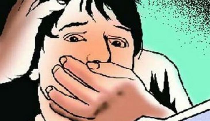 Kolkata: Man molests 'friend', throws her out of speeding car; rams into woman raising alarm