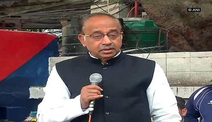 Vijay Goel hits out at Chief Ministers supporting Kejriwal